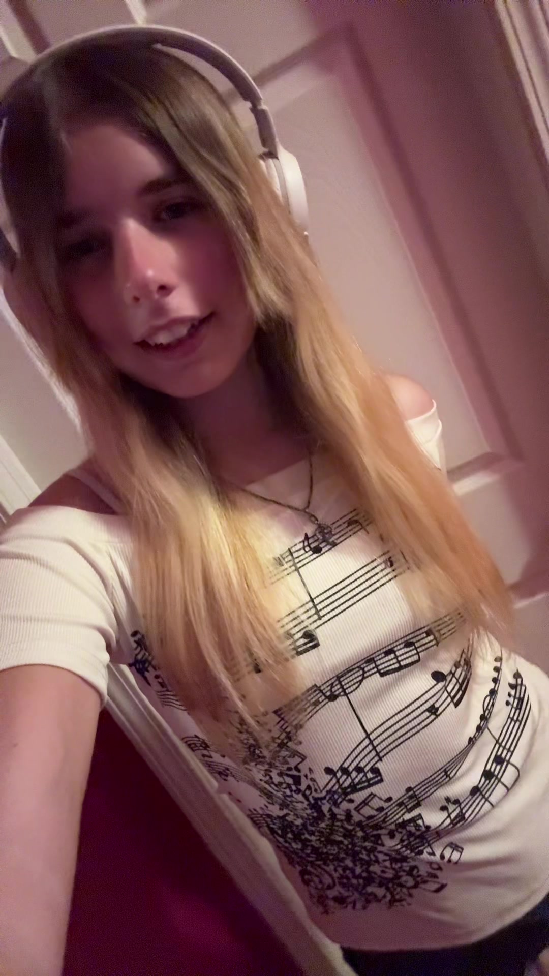 @DollyXAsh