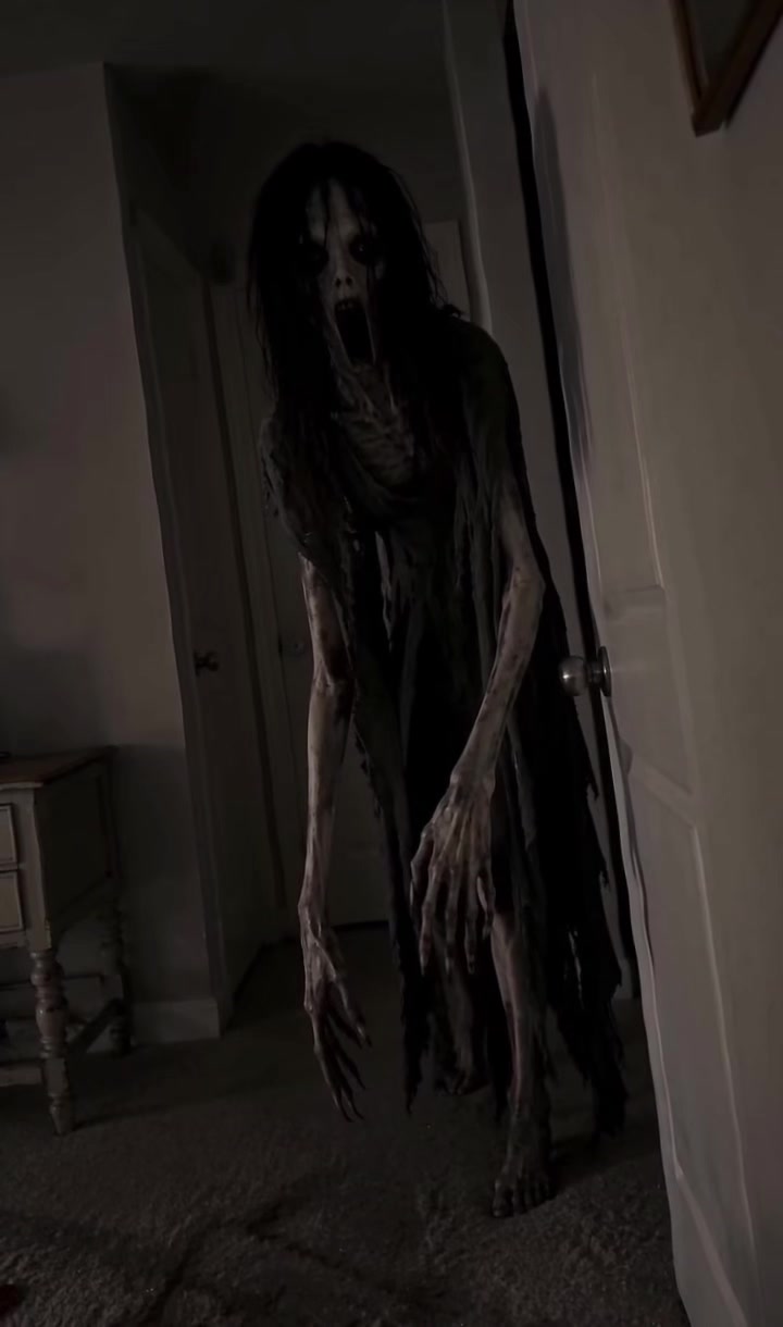 @LUCIDSCREAMERS