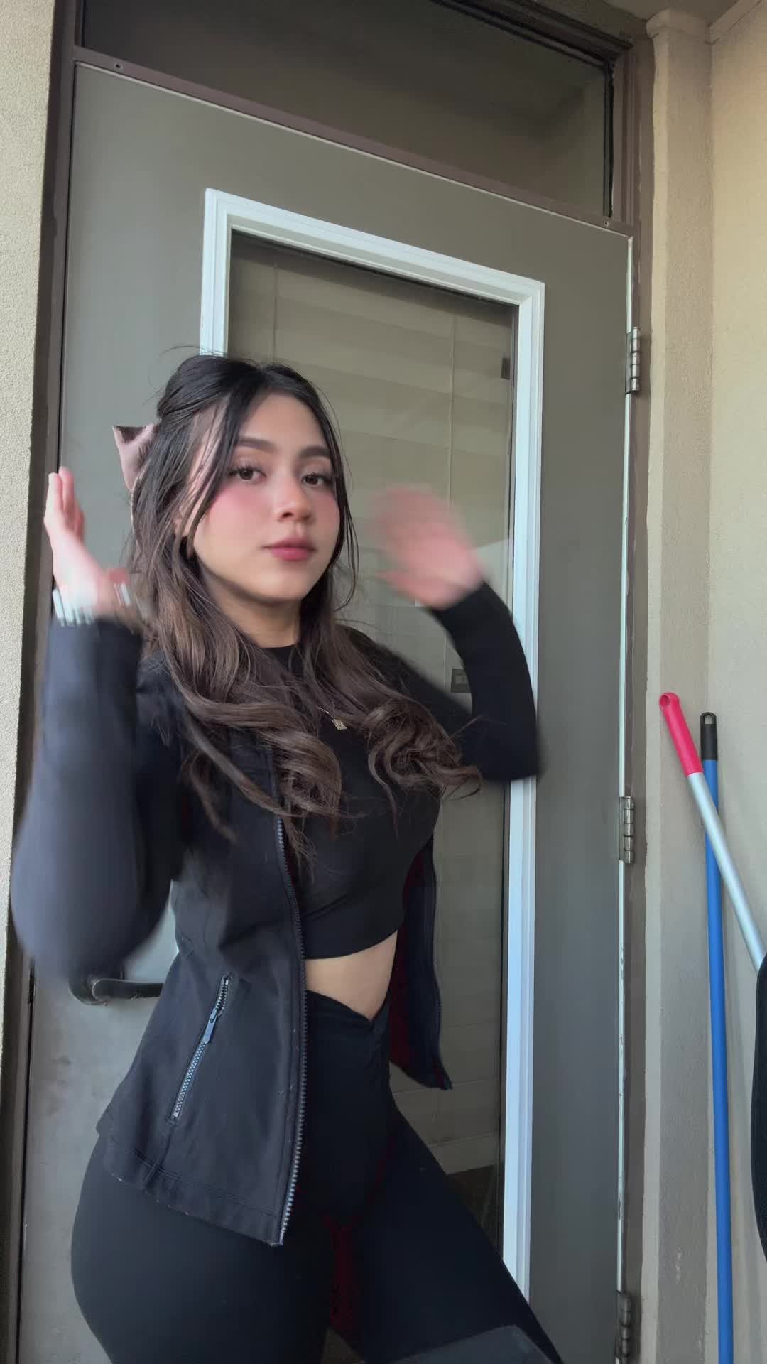 @vibewithleexi