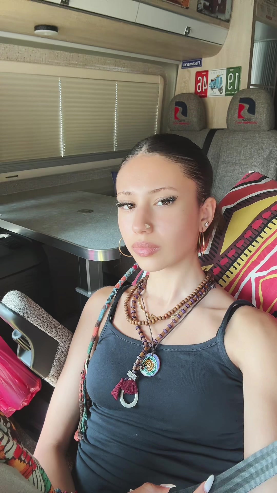 @Naz &Ouml;zkan