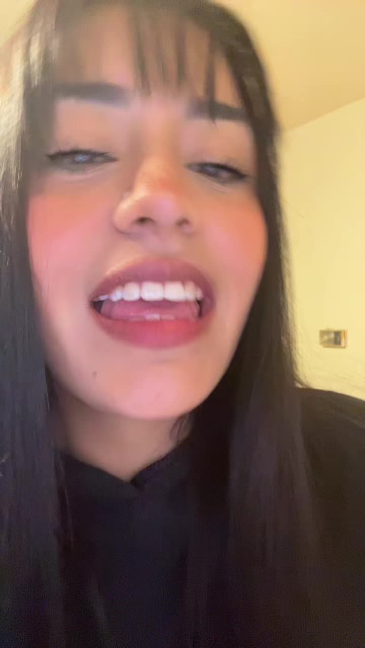 @🖤