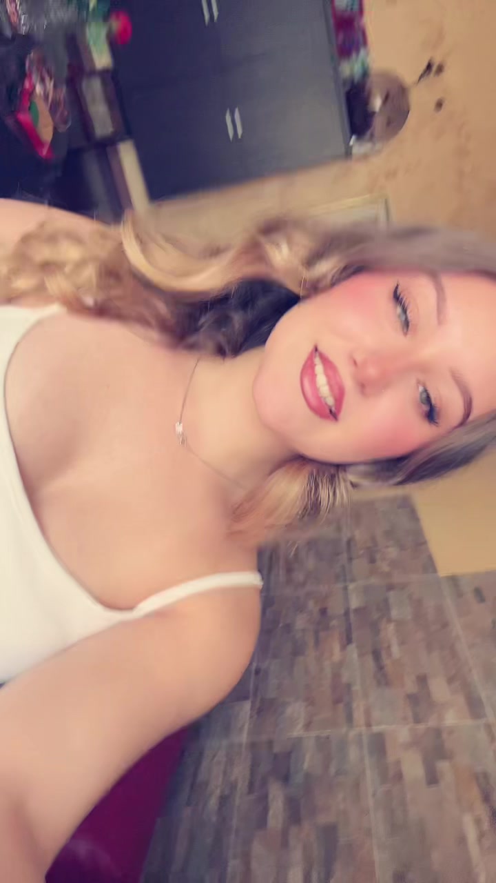 @🪩🥂💄⭐️