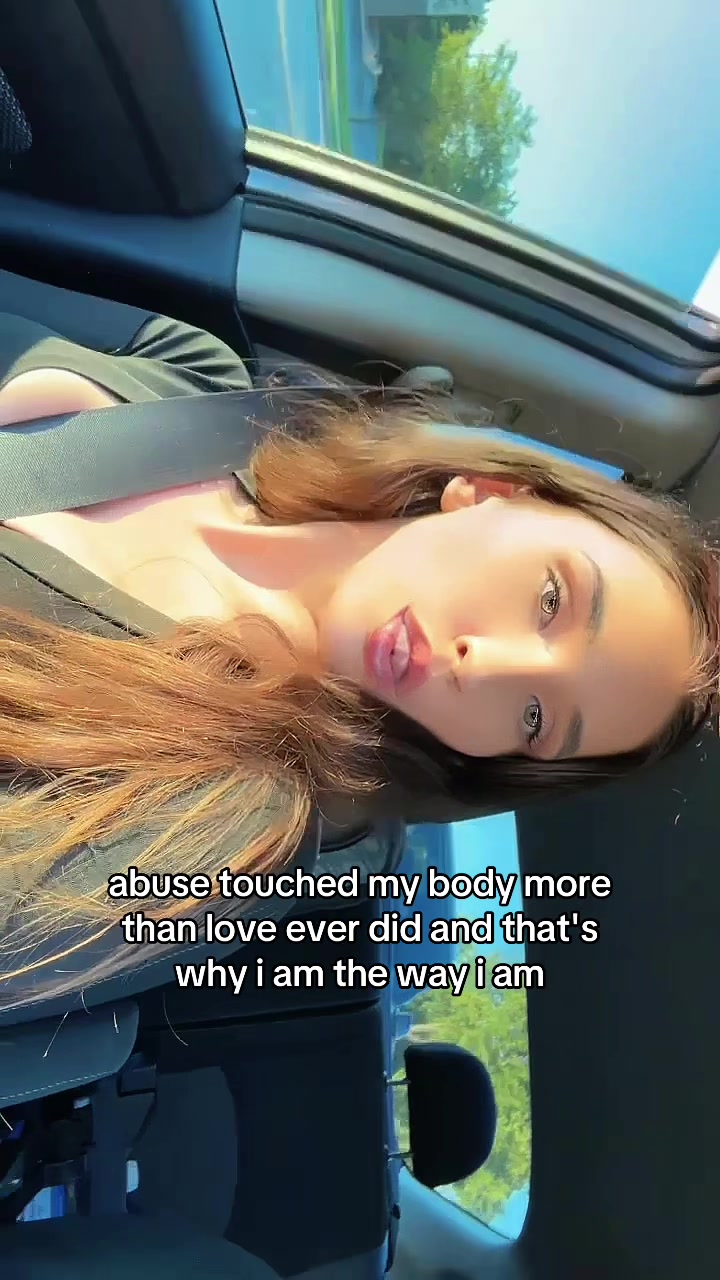 @jordyn and her girls🤍
