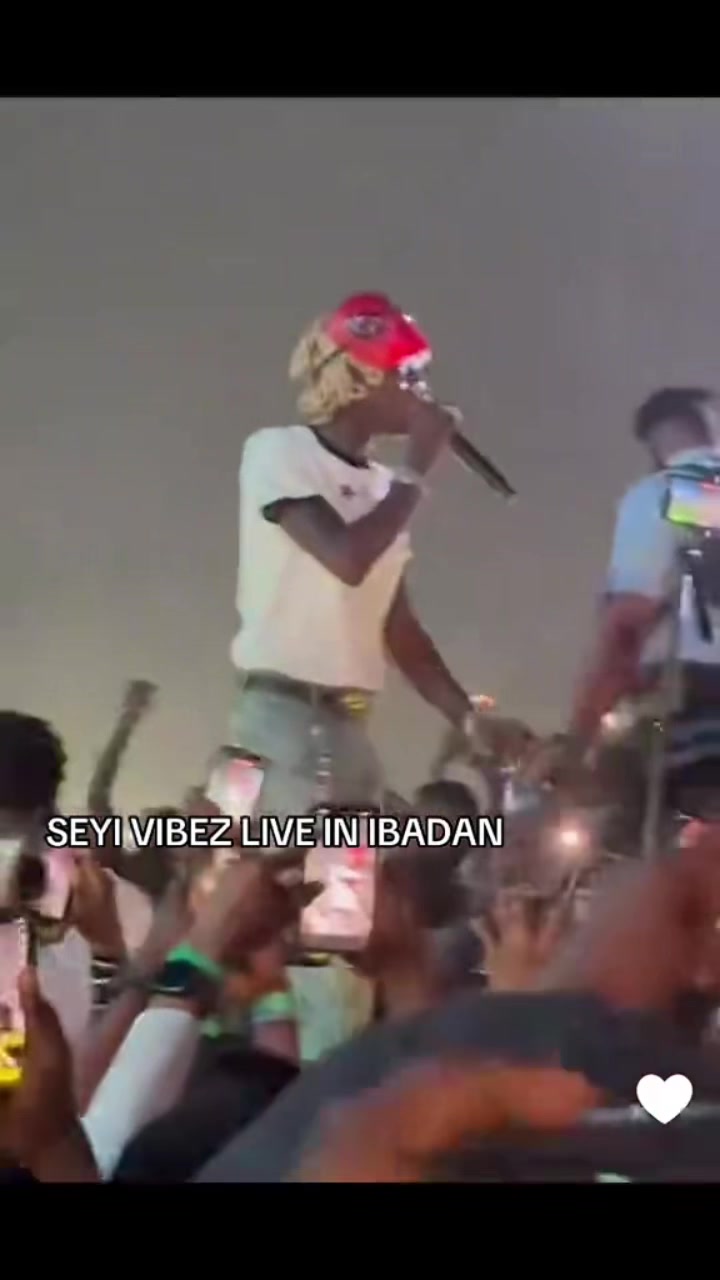 @AYOLA VIBEZ