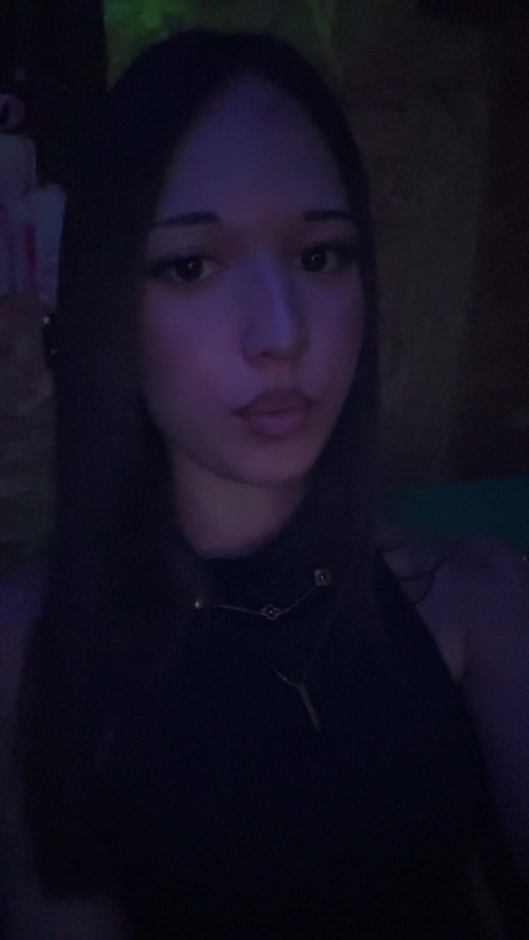 @𝐥𝐚𝐮𝐫𝐚𝐚𝐟𝐧𝐳