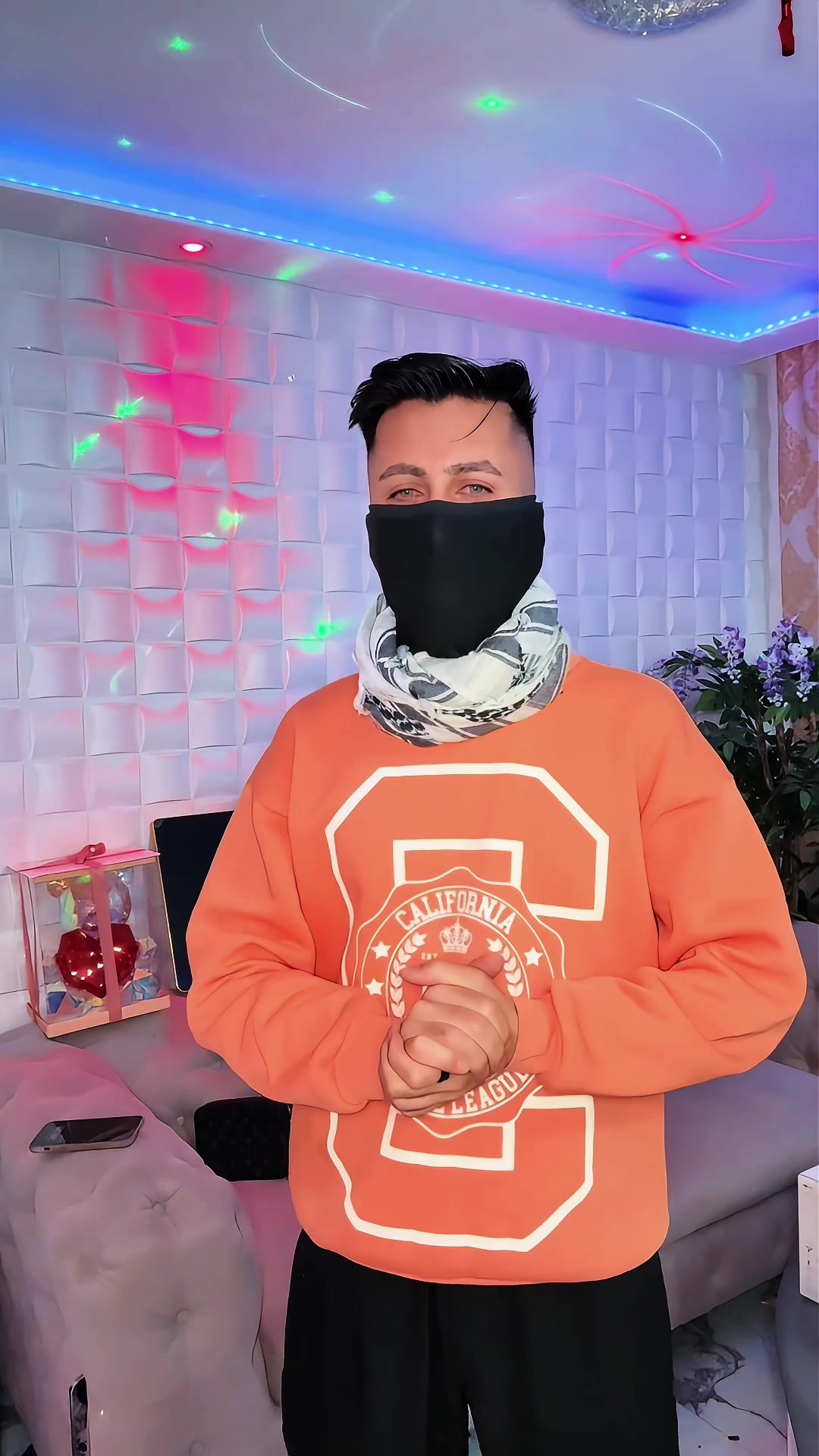 @HJ