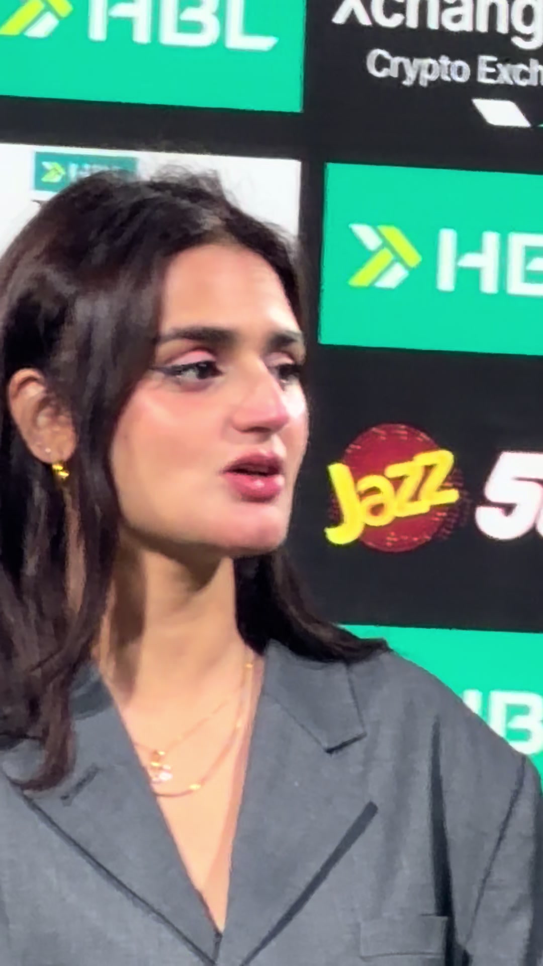 @HiraMani
