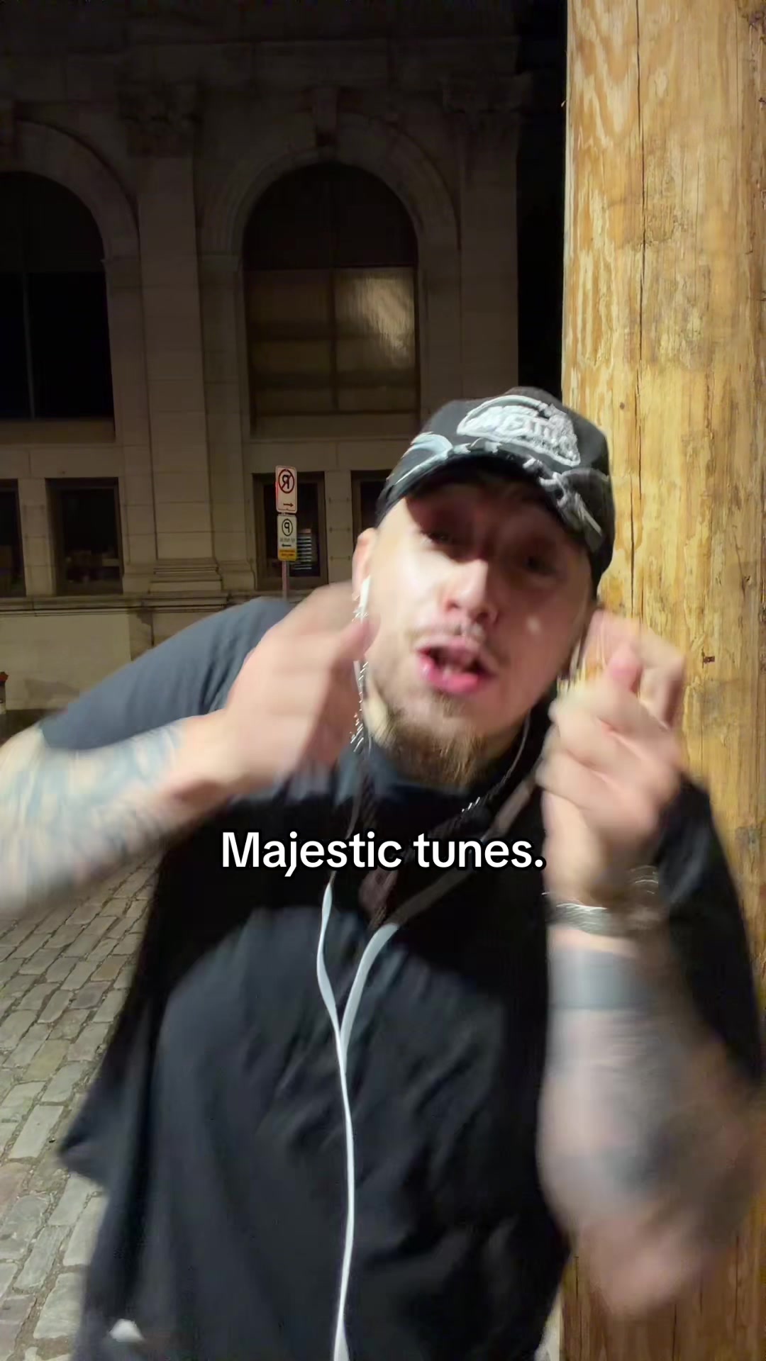 @Fezz