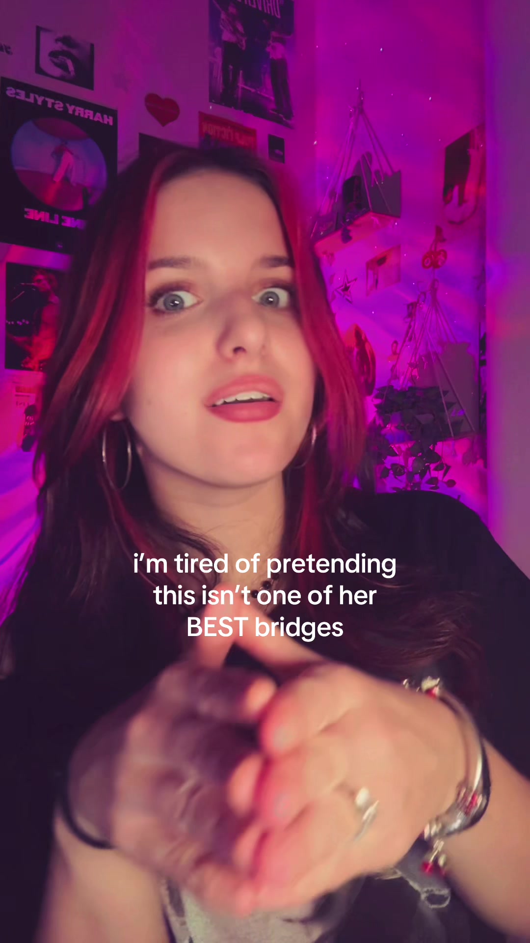 @brokenegoclub