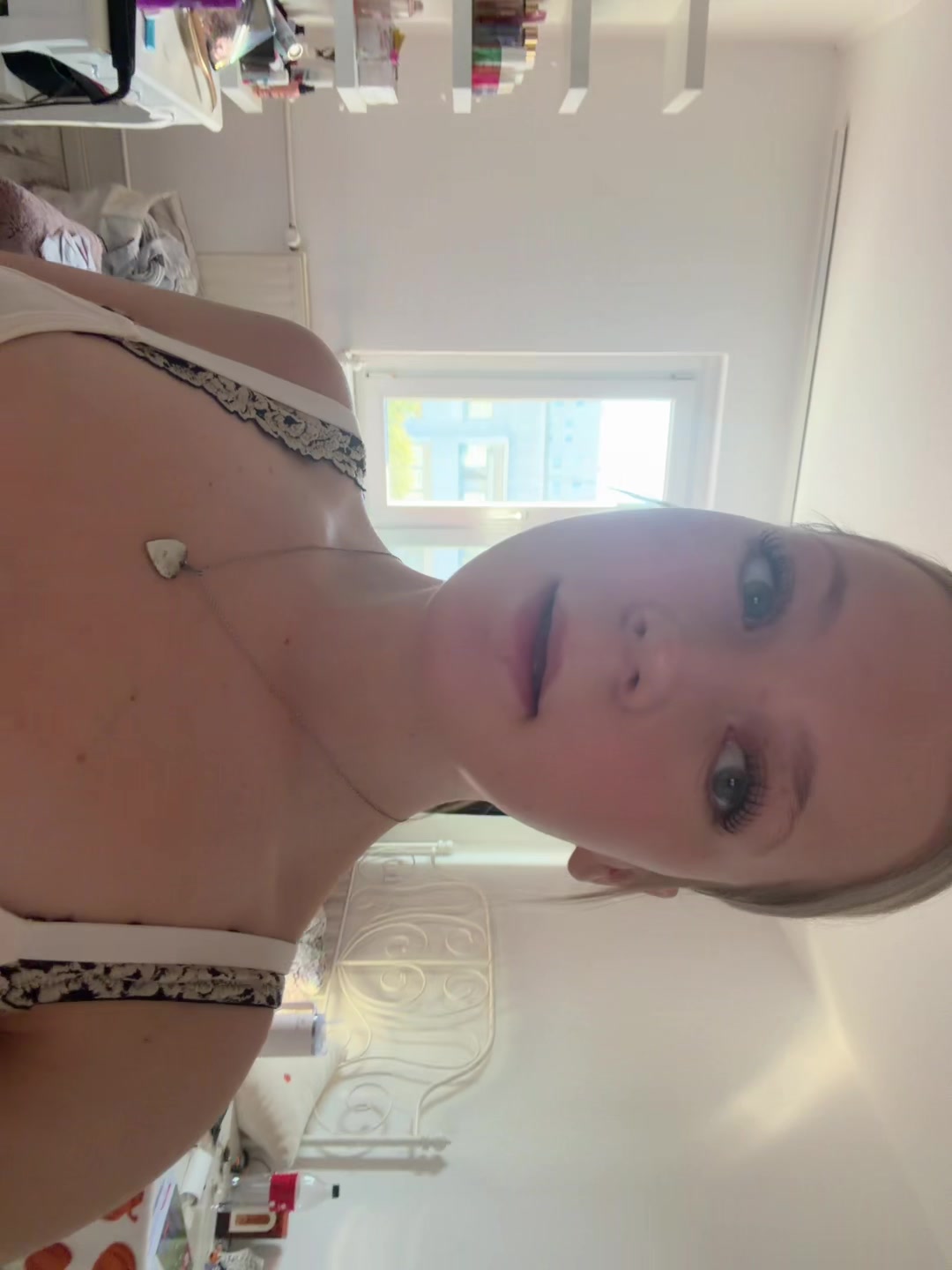 @lottiii