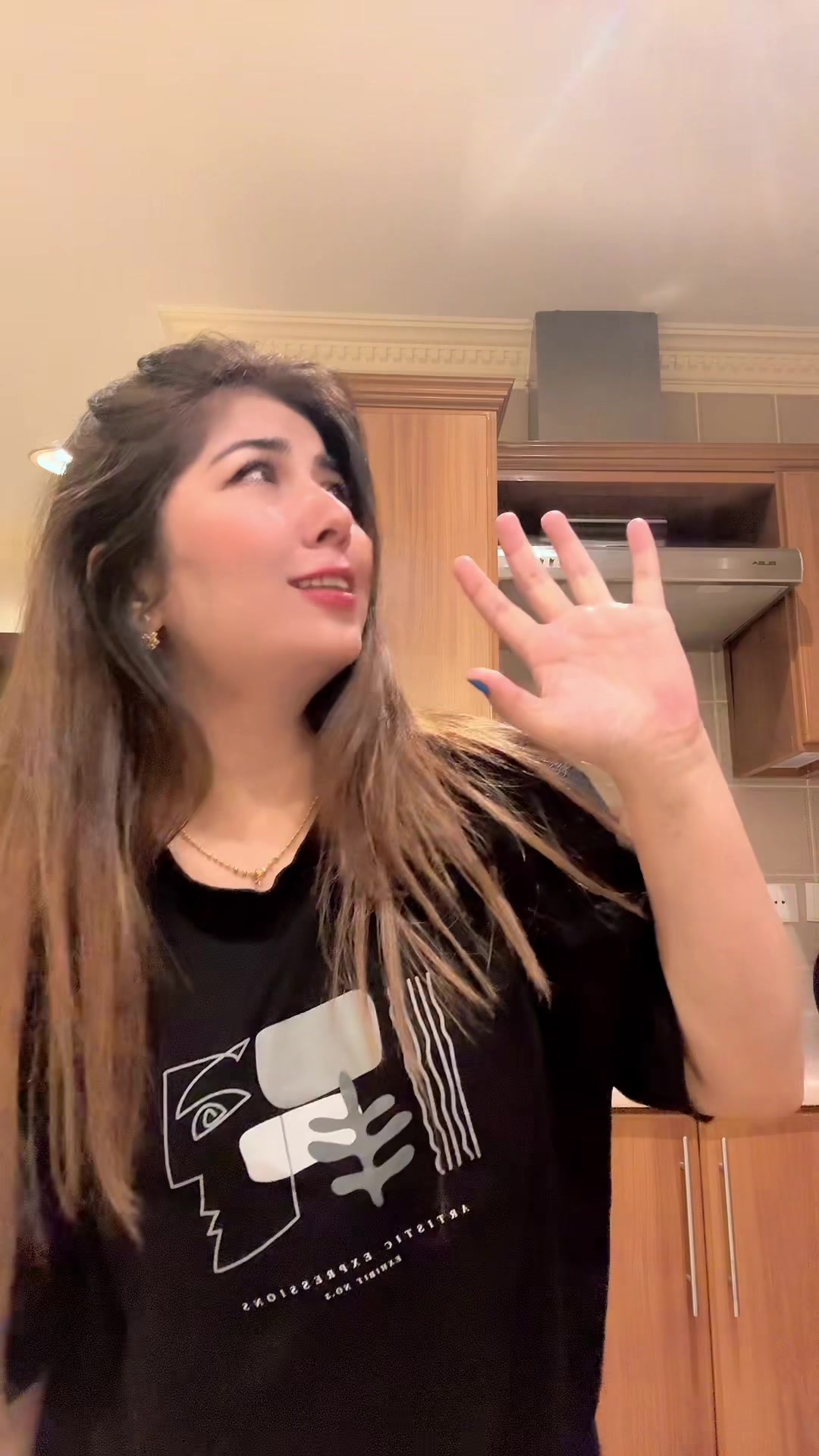 @Emanmitho 🇦🇪 🇵🇰