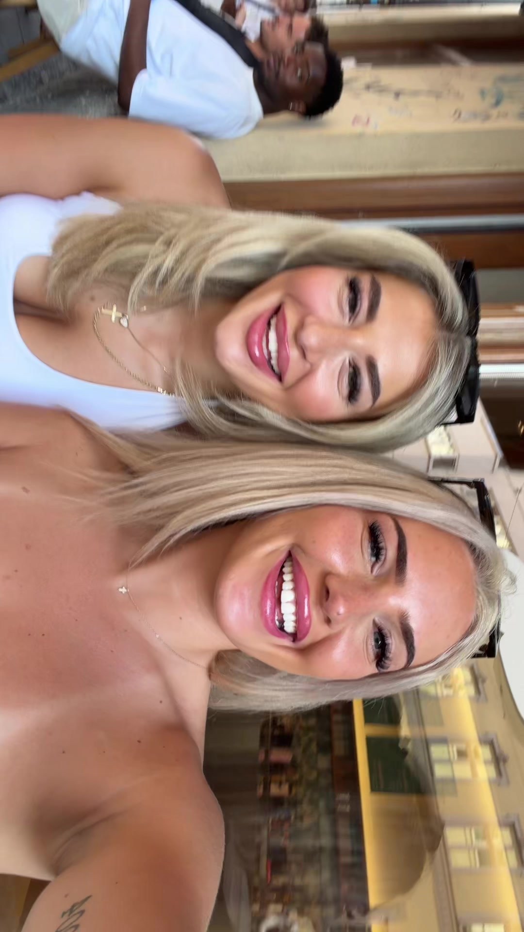 @Caro & Lori