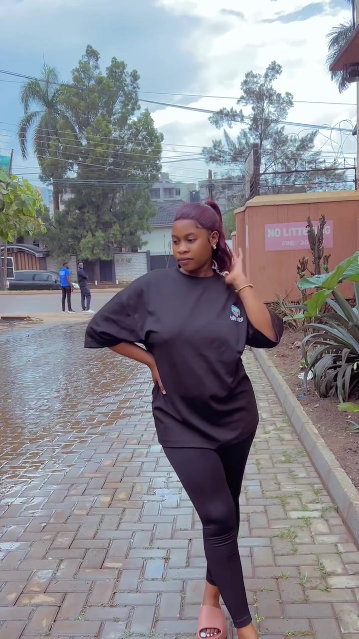 @Robertjameica🇺🇬🇦🇪