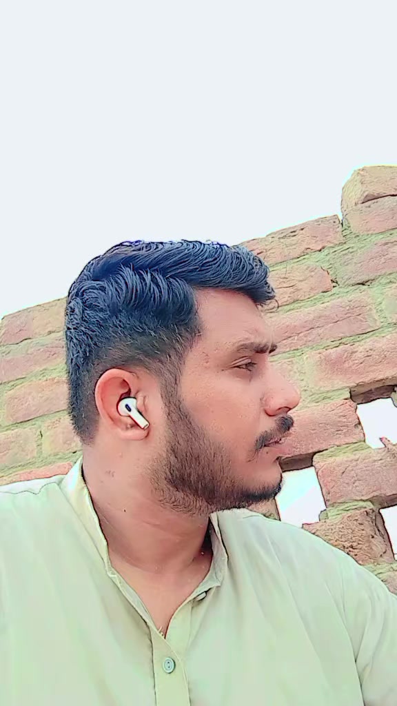 @🇵🇰🇵🇰Arslan Alvi 🇵🇰🇵🇰