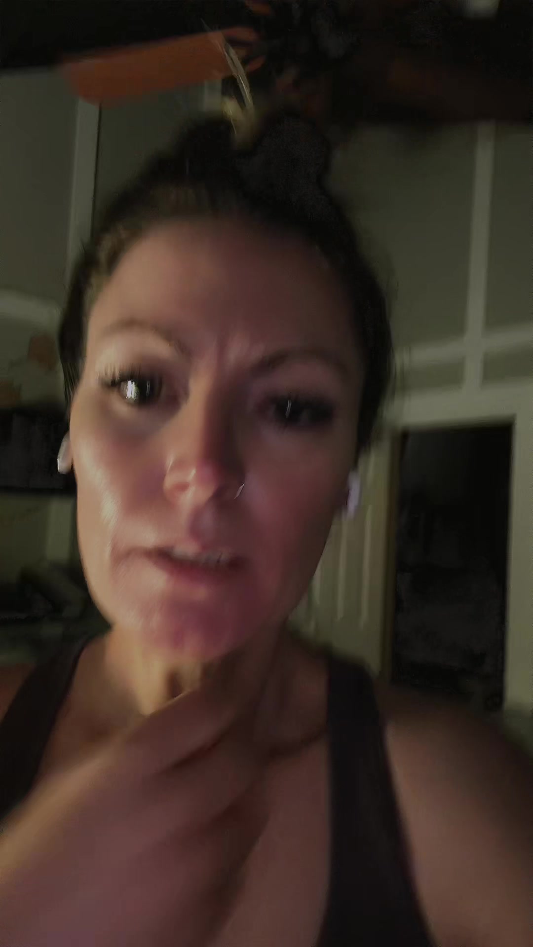 @Sarah | Real Mom&bull;Beauty&bull;Laughs