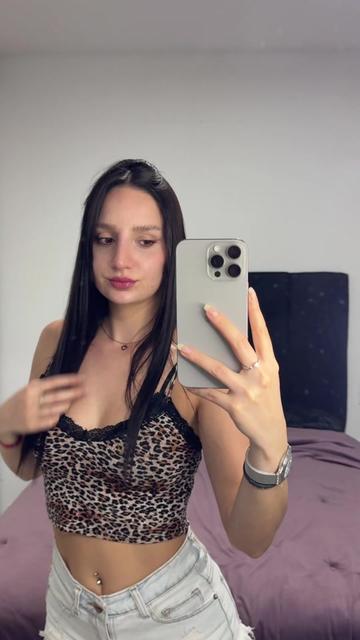 @camipessolani
