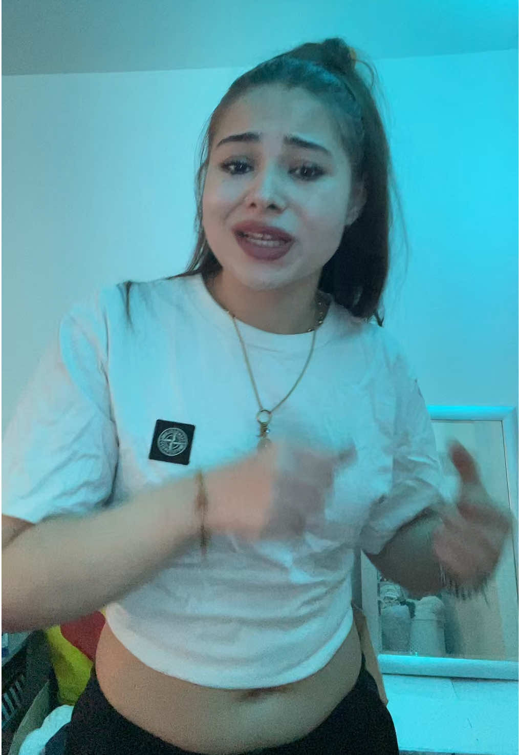 @Jasmin<3