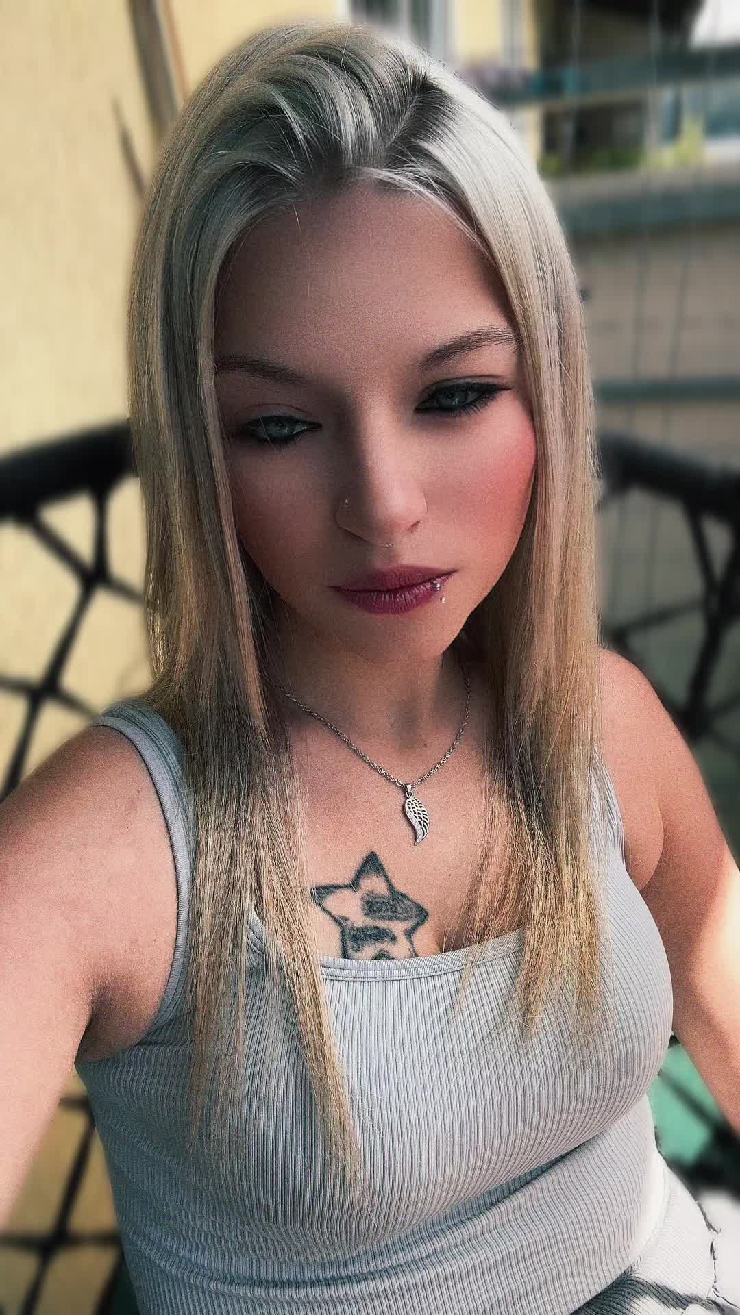 @Franzii