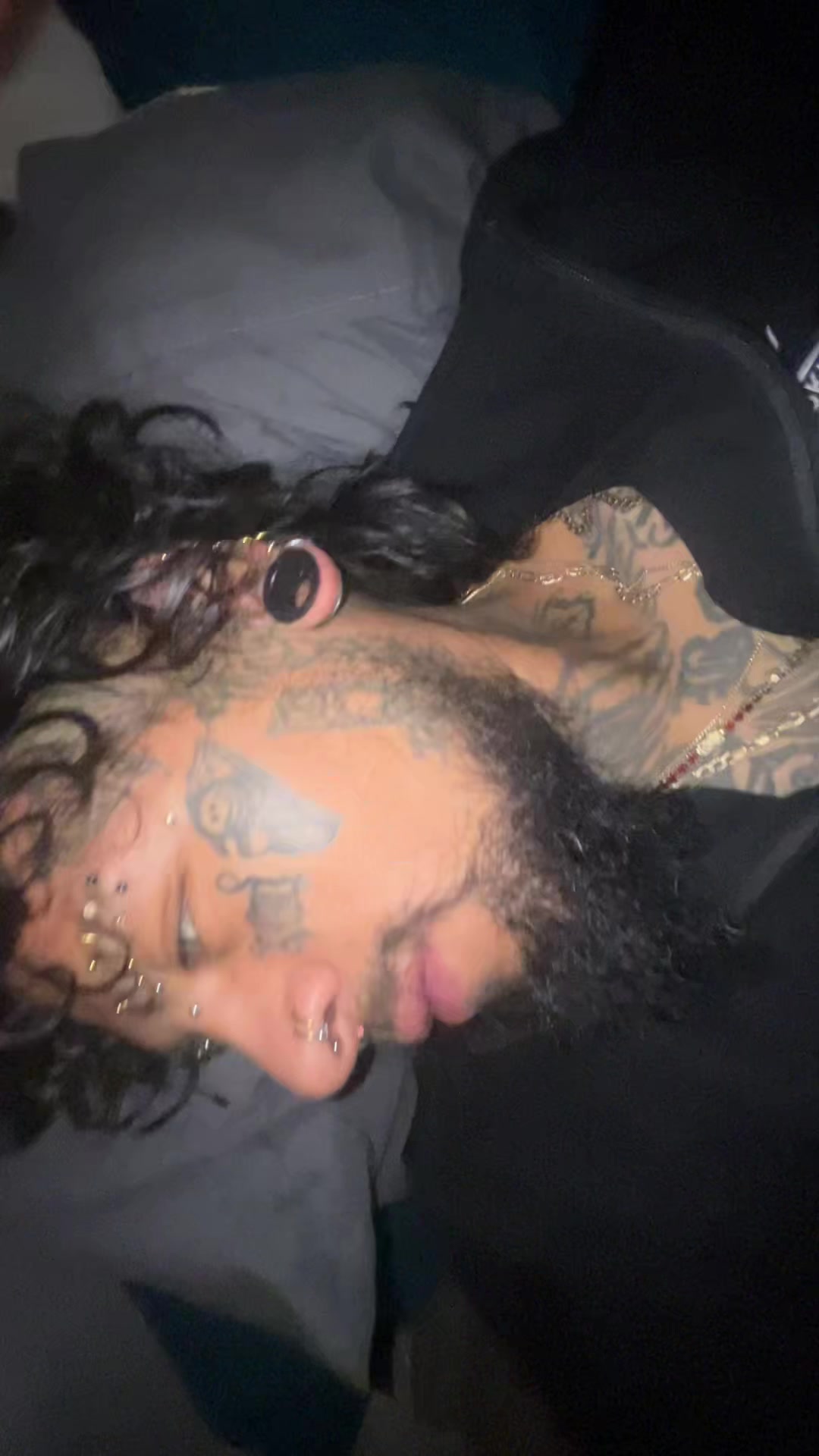 @Sadboy1056