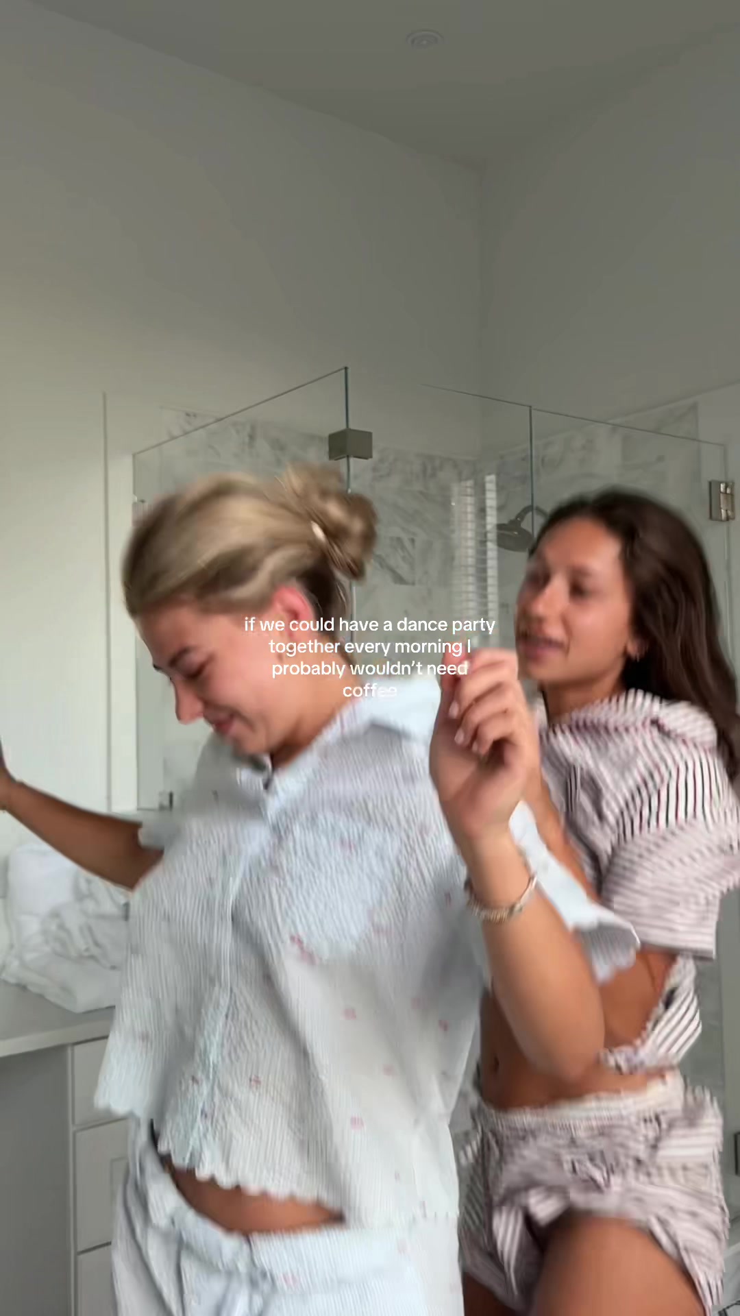 @victoriaurso