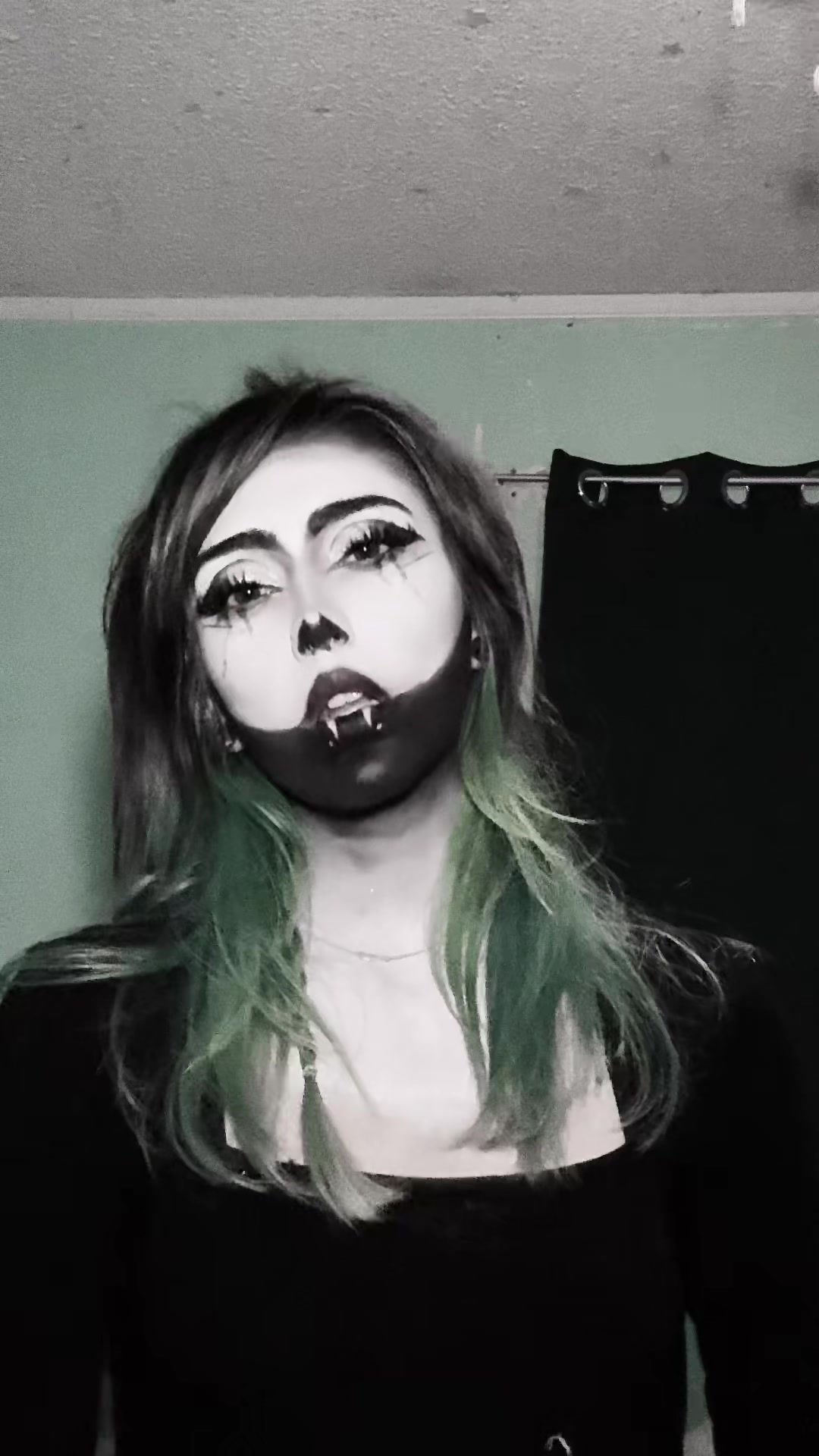 @Rhy