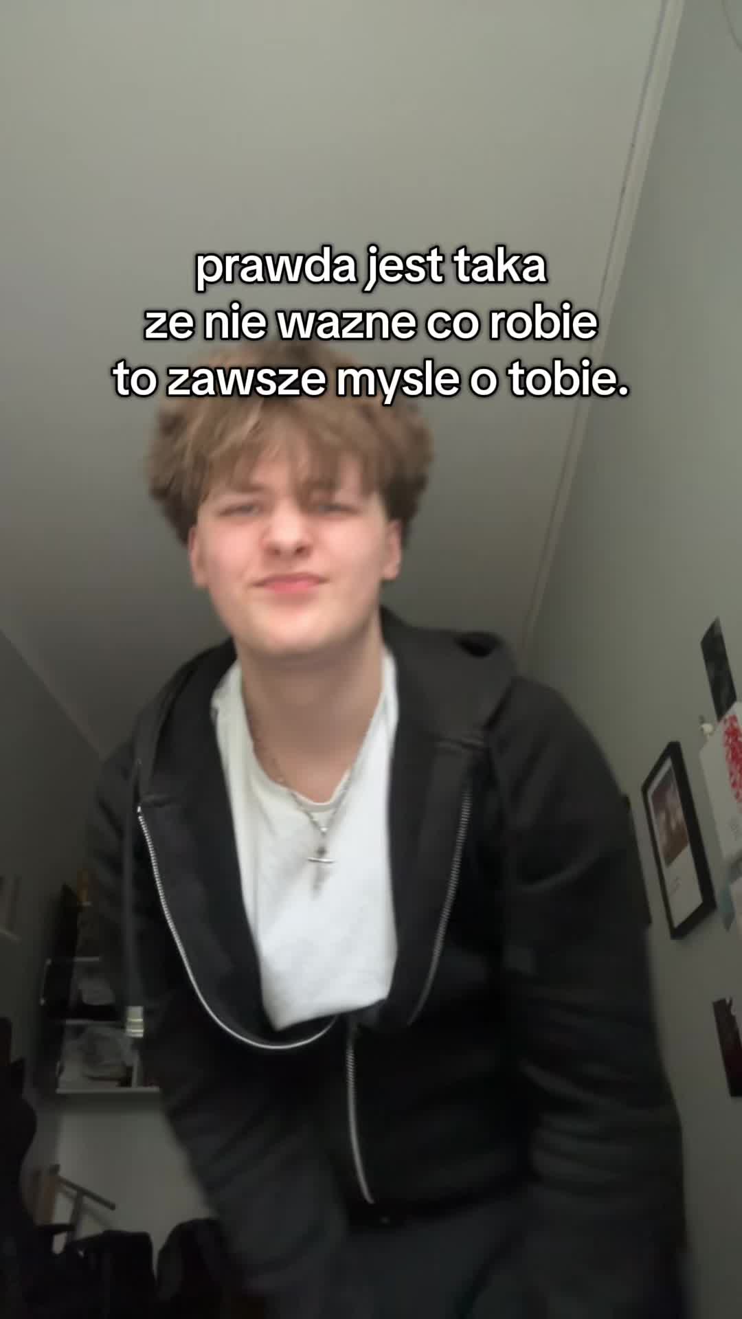 @redrosetroy