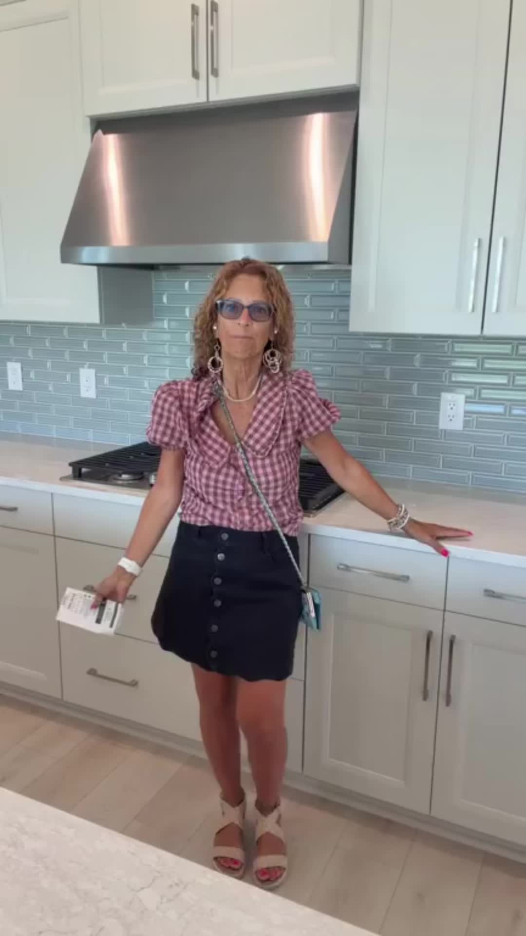 @laurabarshaw Florida Realtor