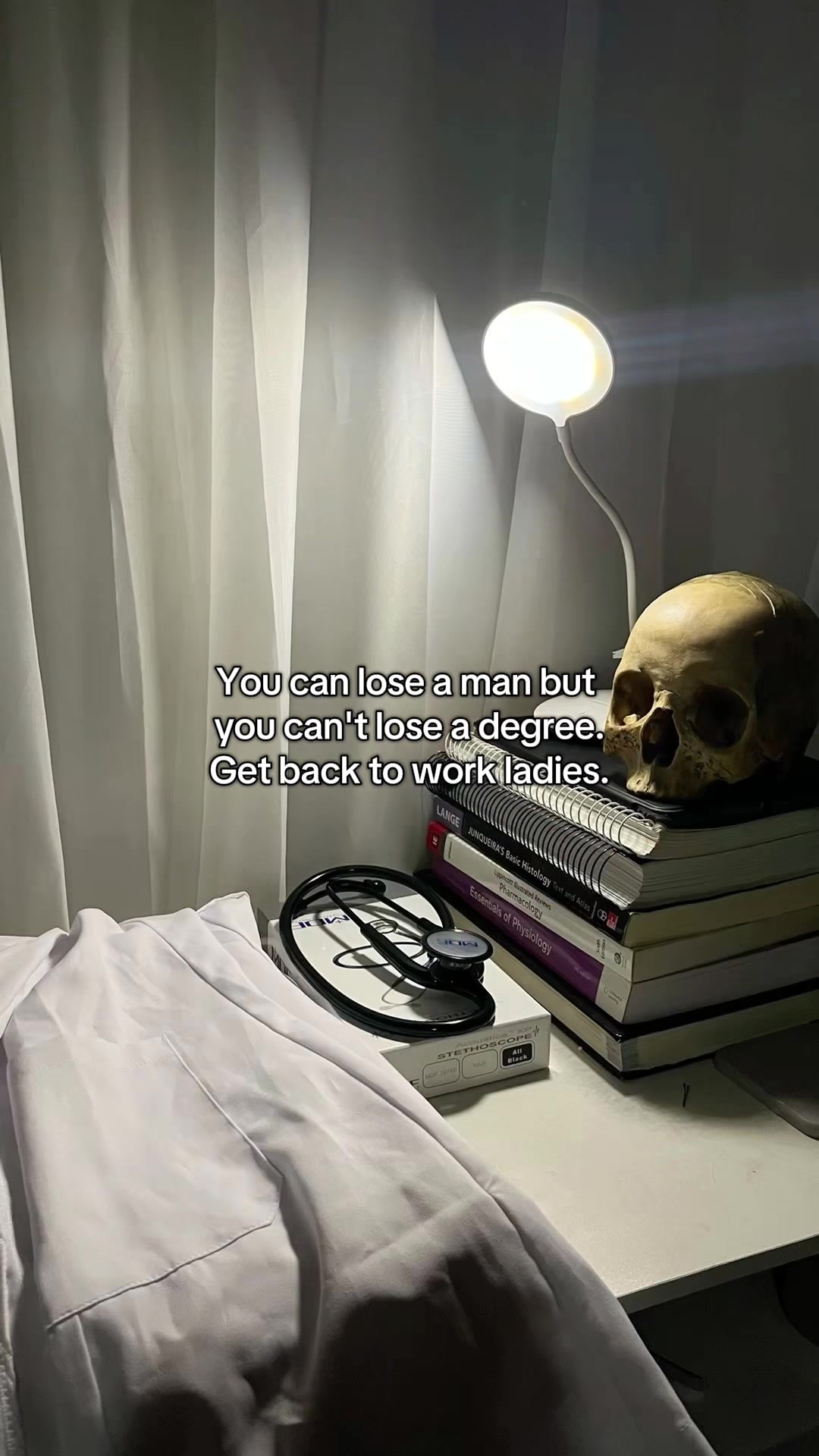@AnaStudytips