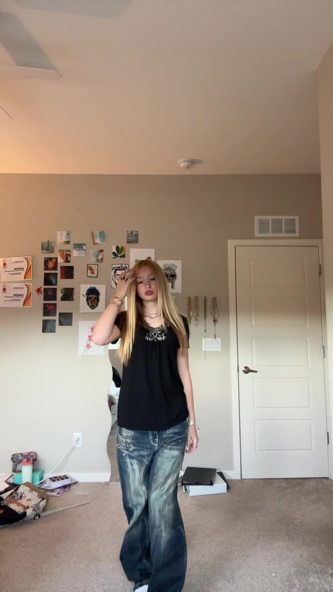 @𑣲gilli ★noelle ˚.⋆ֹ