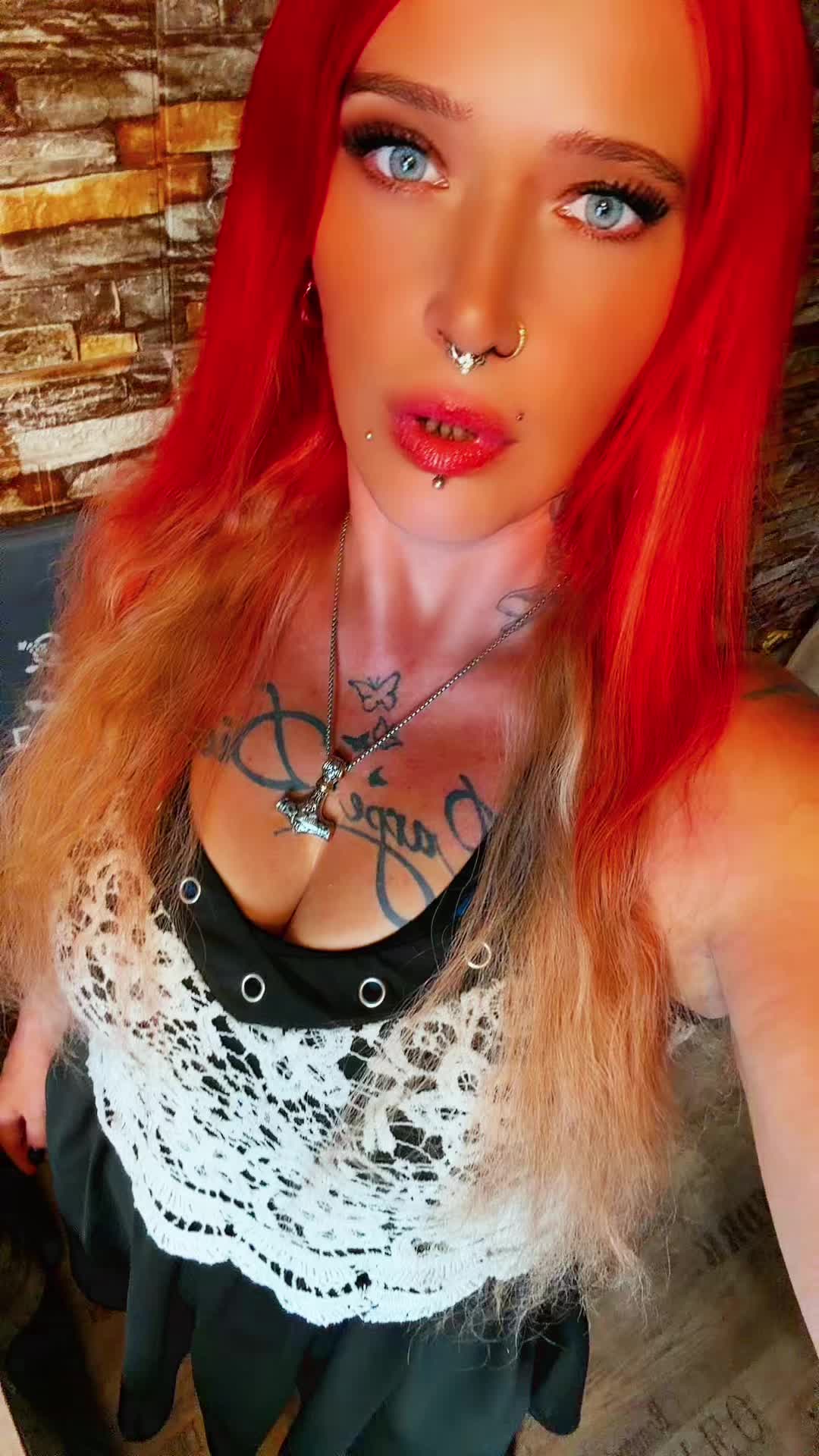 @Teufelchen 🧚♀️😈🧚♀️