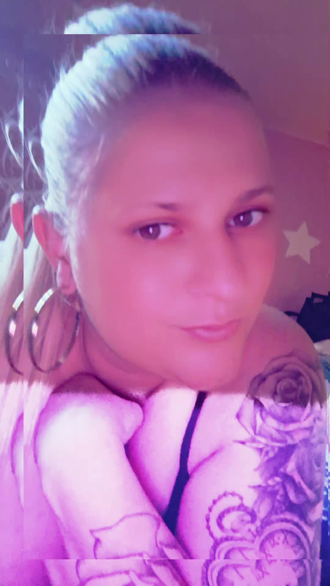 @🌺 Daniela 🫂