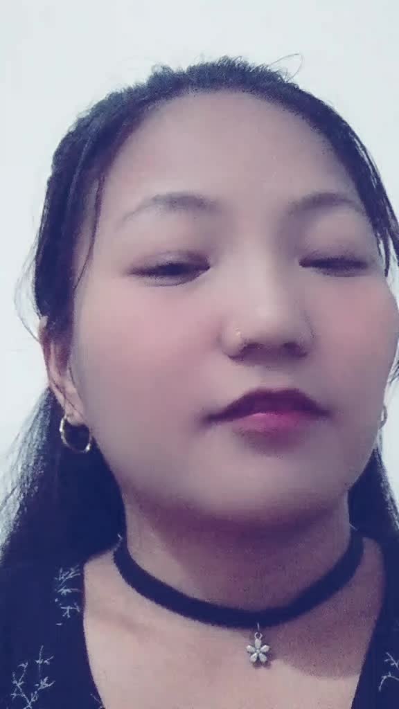 @dipika Magar✝️🛐