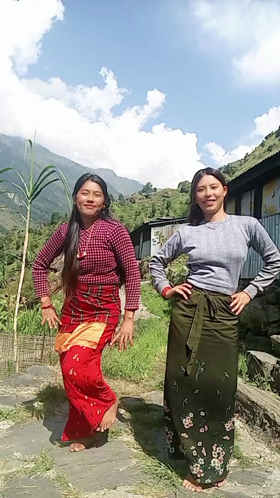 @santu maya tamang🌼🌺