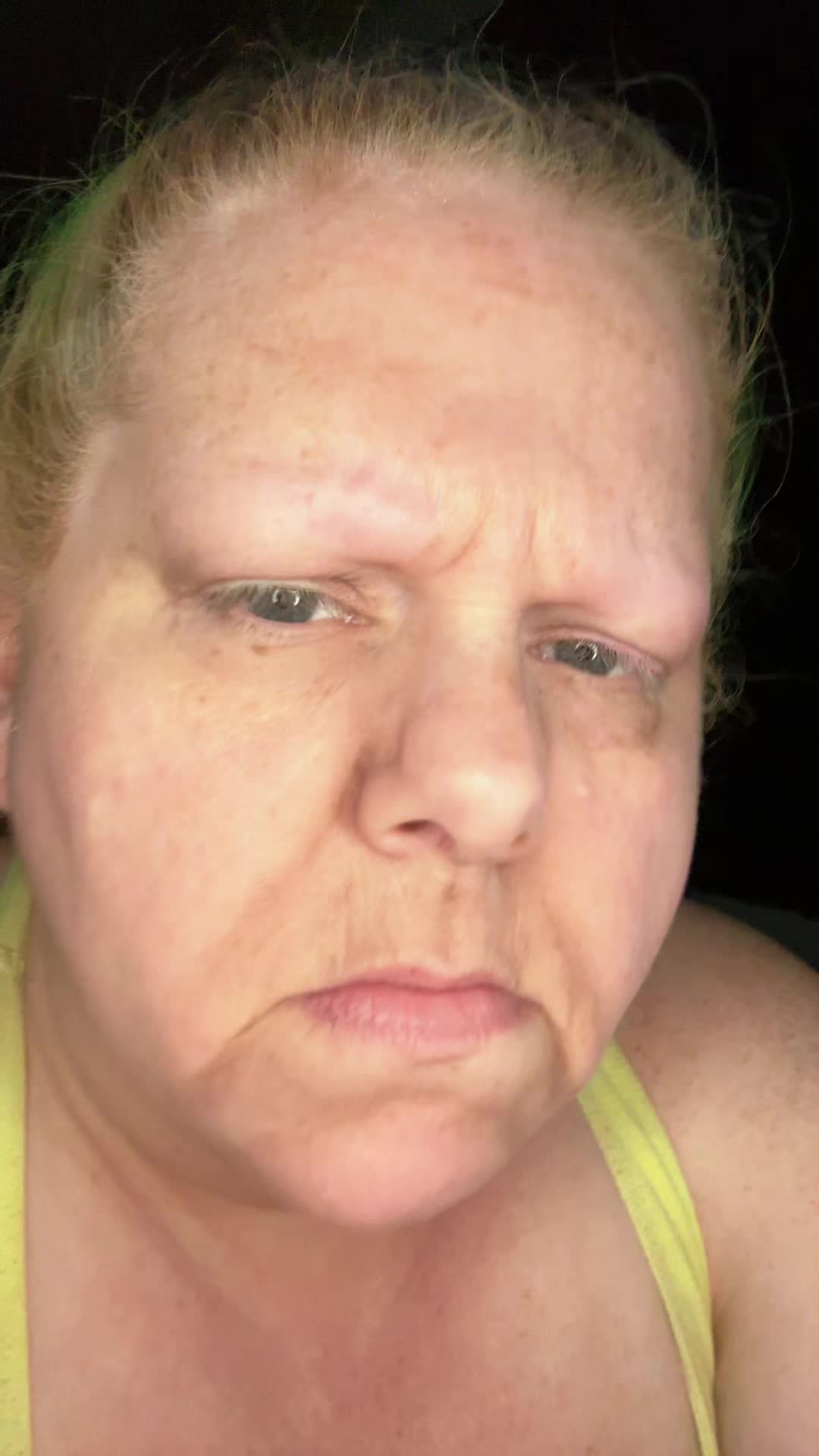 @Over40makeuptok