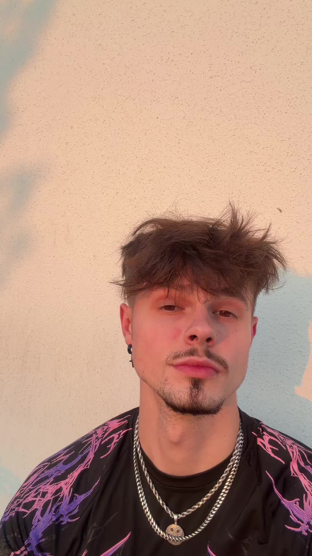 @Whxte Boy