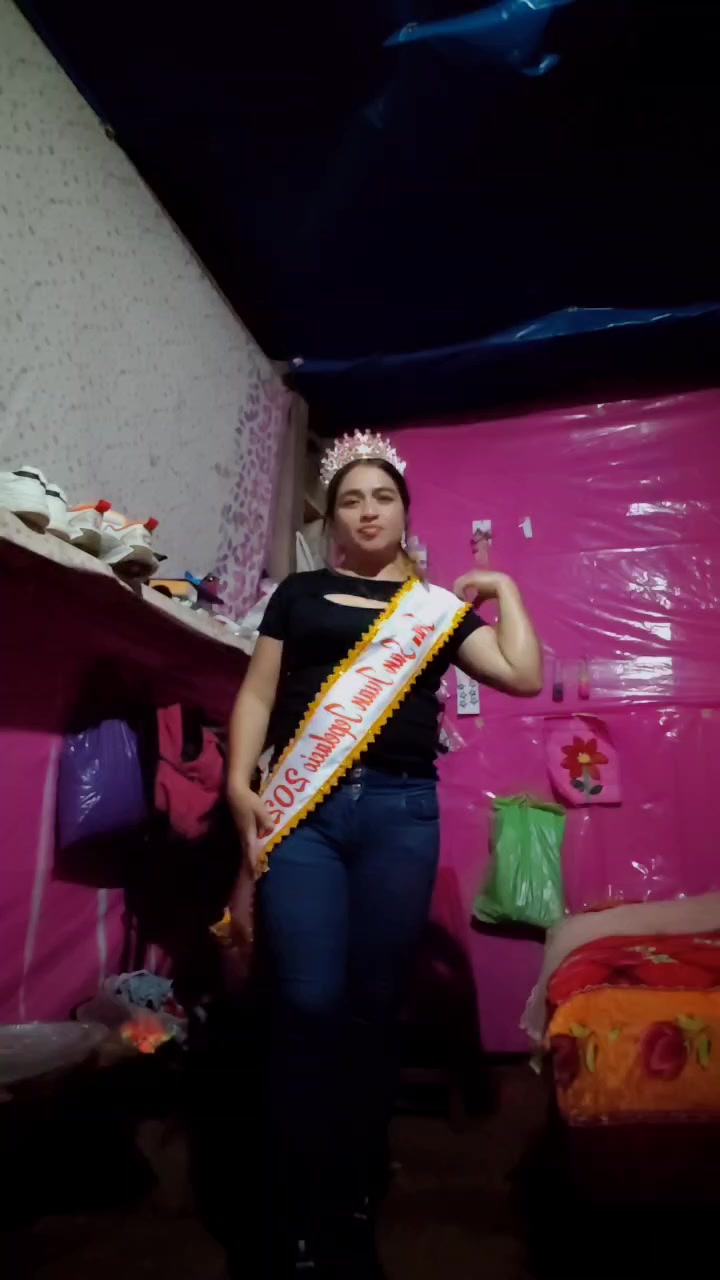 @Edelmira Becerra per