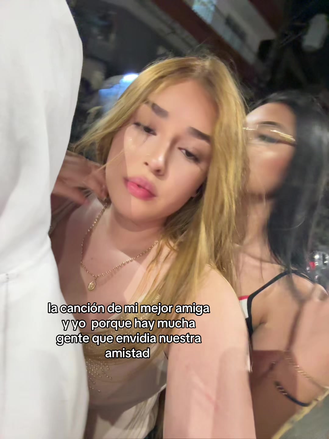 @Ana Acosta