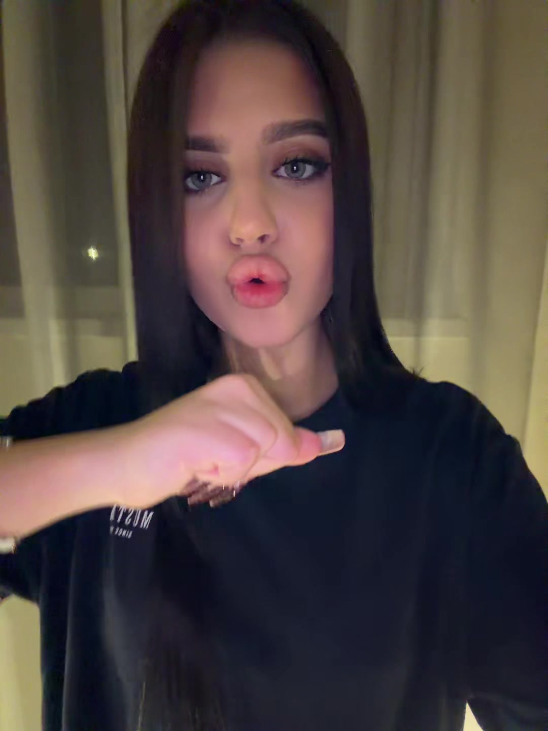 @negodyayka_777