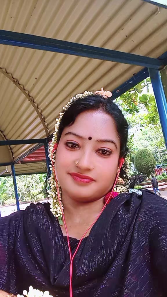@❤️মেঁঘঁ❤️বাঁলিঁকাঁ❤️🌹🌹🌹