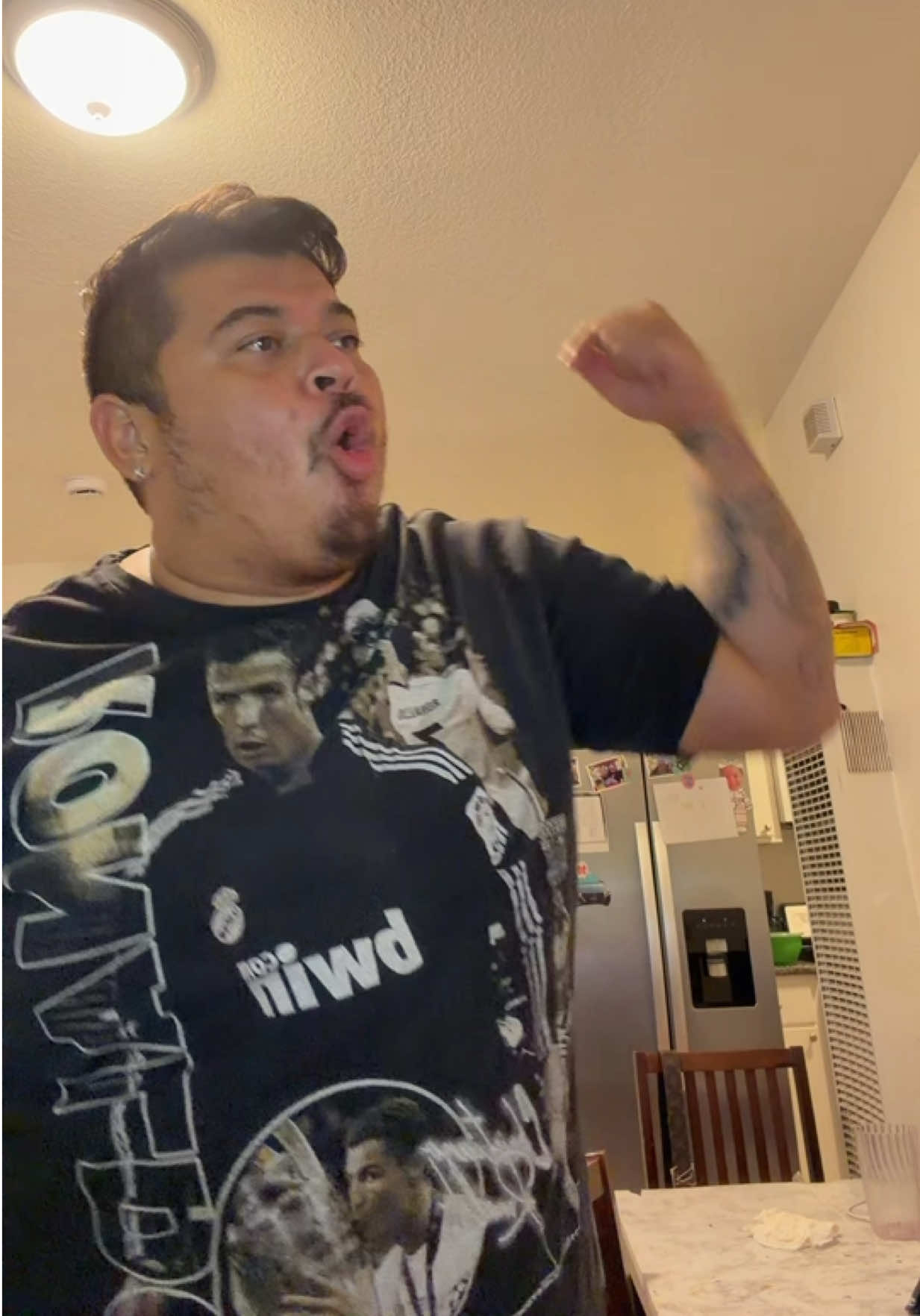 @Carlos007