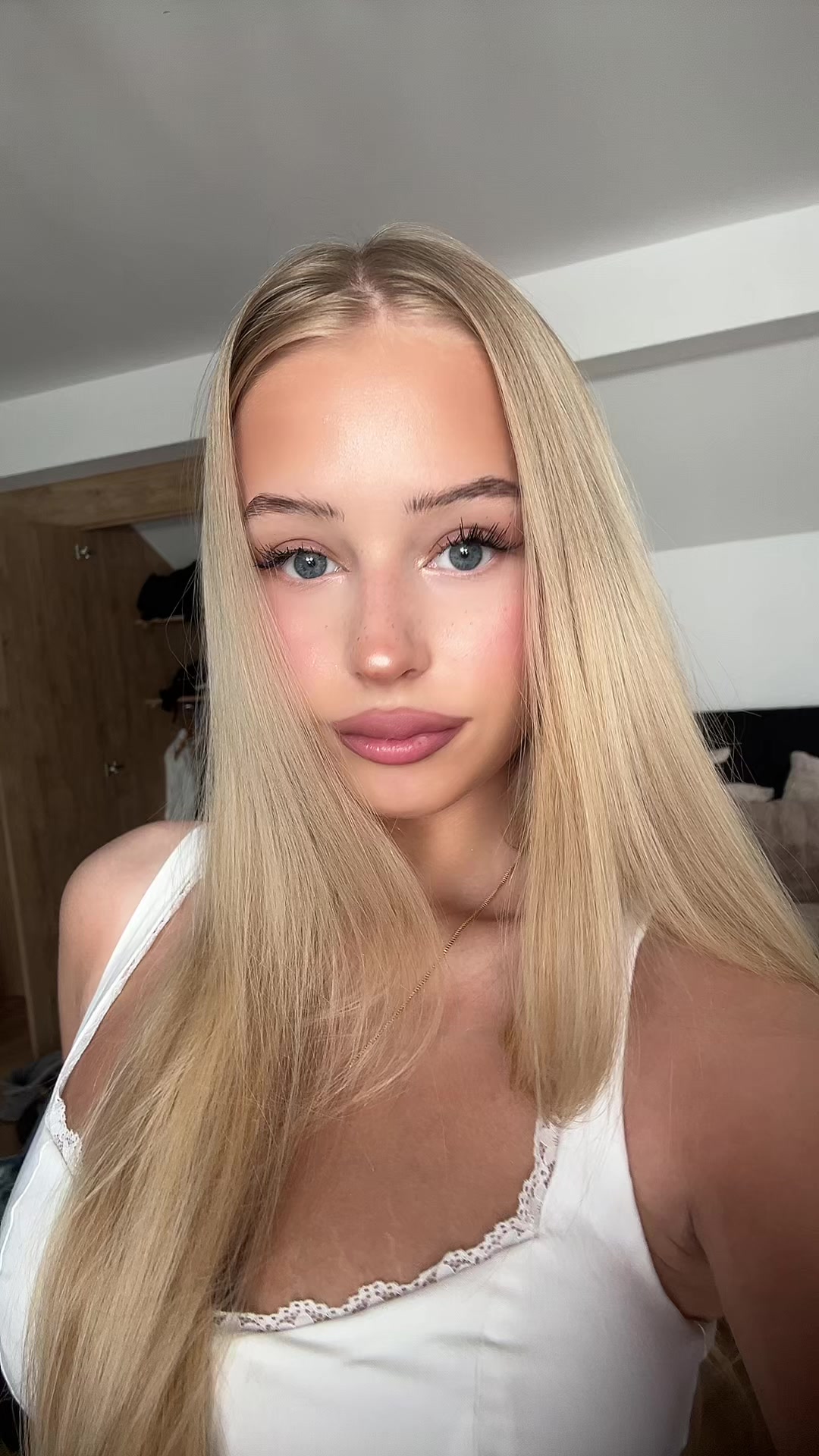 @𝒦