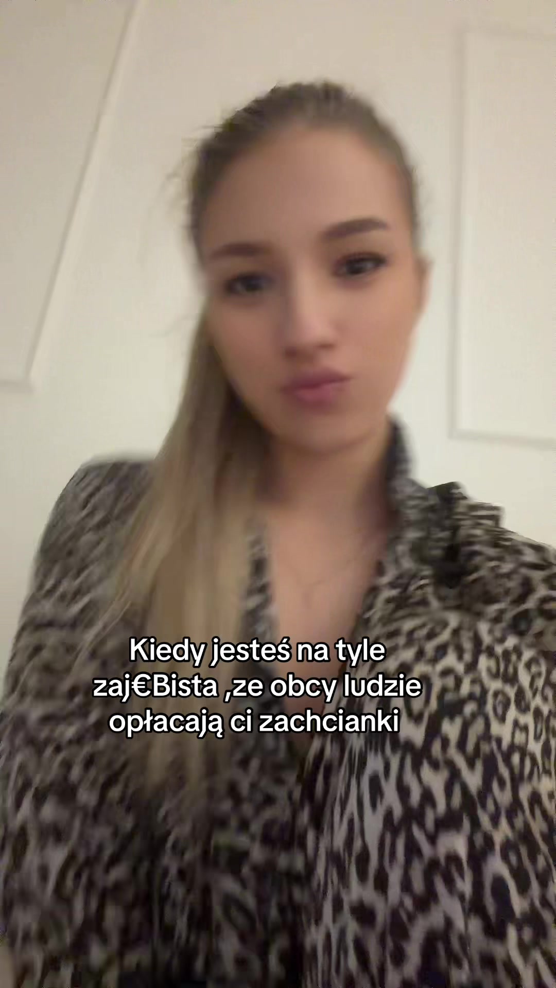 @skosia_