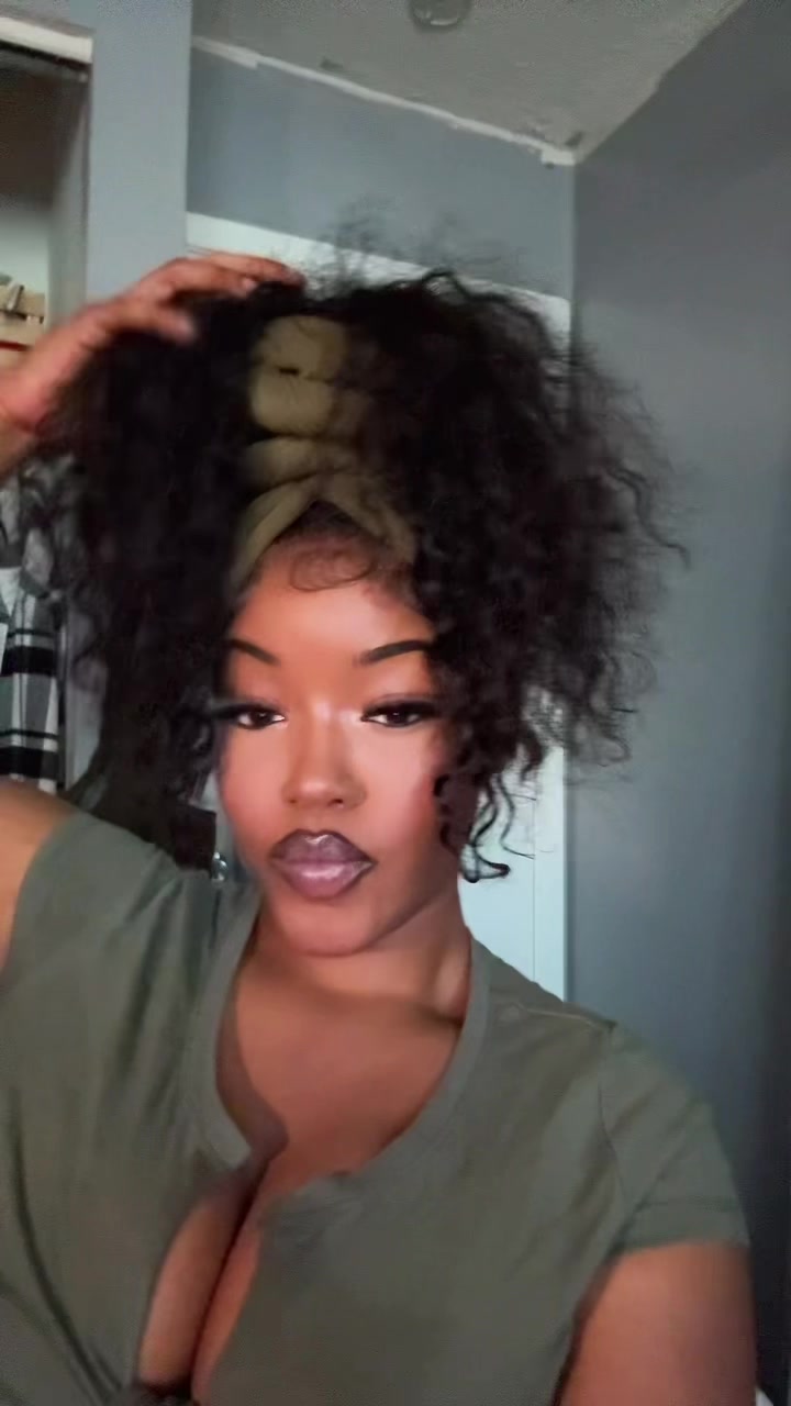 @0bviously_Tarri