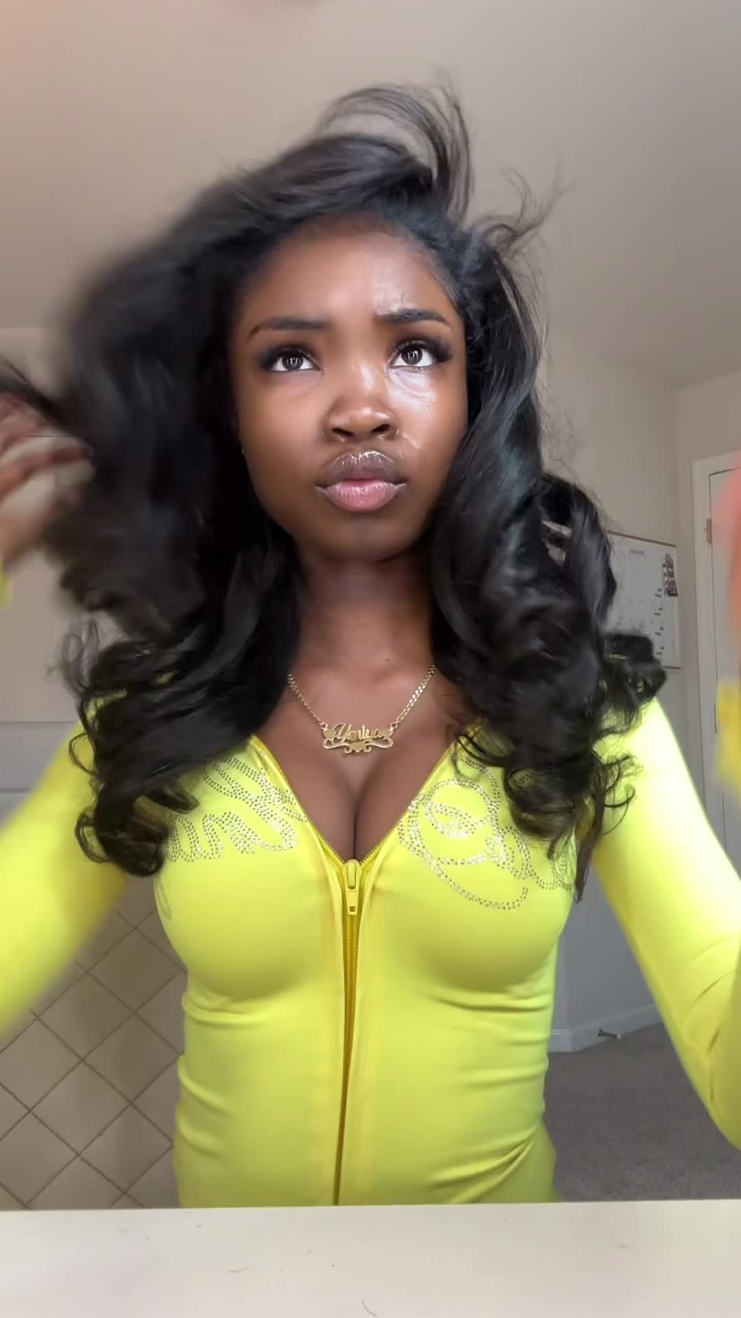 @YANIYA💐.
