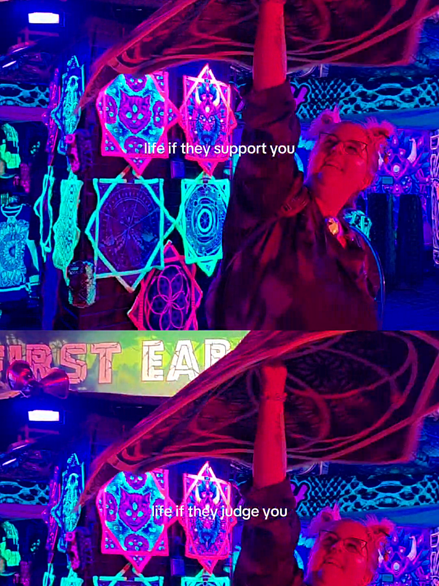 @Kalien 👽✨️