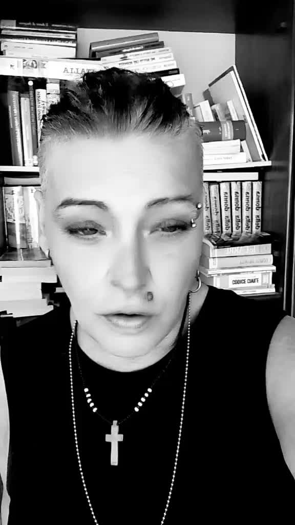 @il karma vi fissa.. 😈🔥