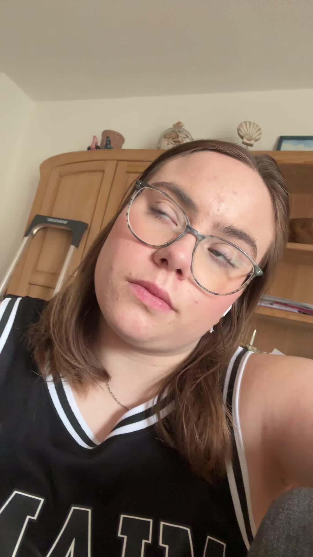 @Lena