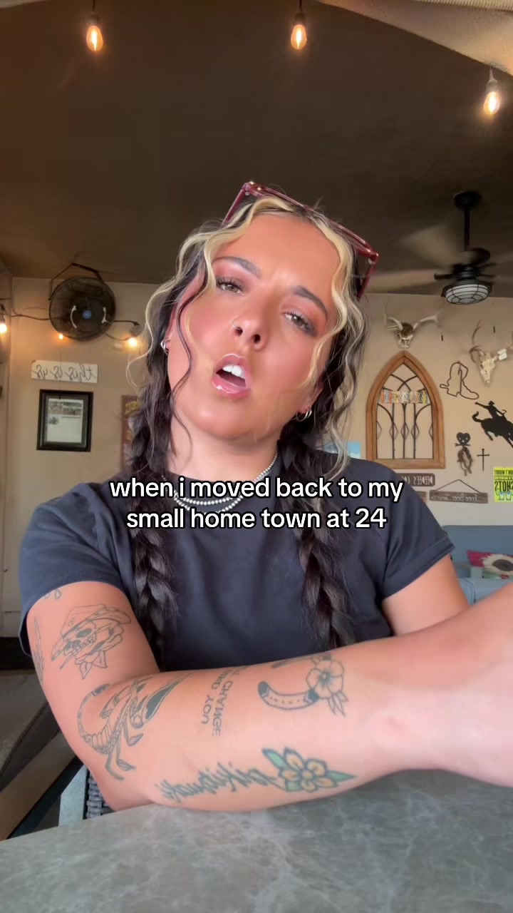 @pikivids_