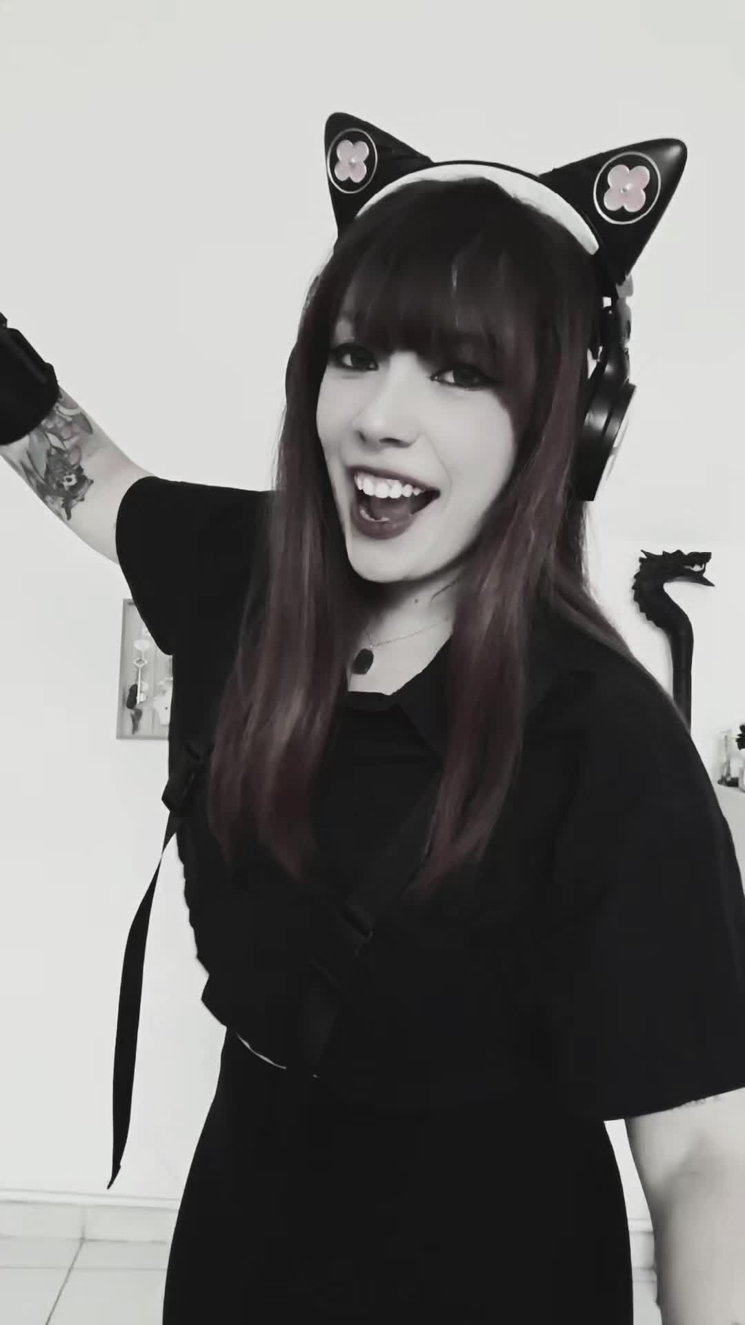 @๐ MellowKimikoo ๐