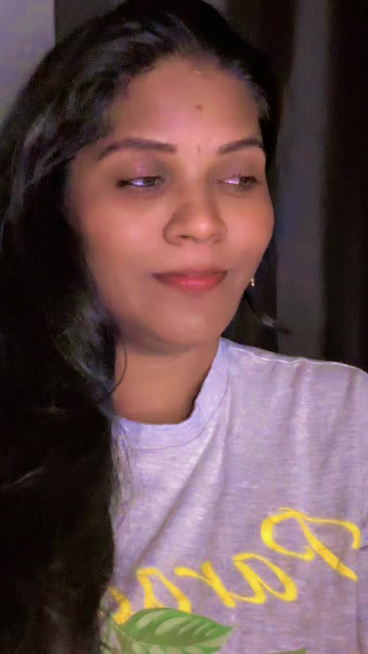 @GaYaThRI❤️ MaNiKAnDaN ❤️🇨🇦☃️